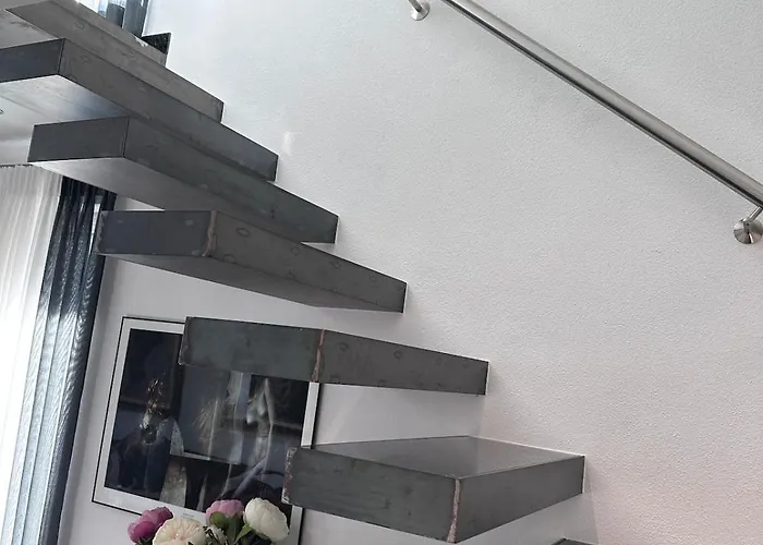 Luxus Garten Maisonette Im Herz Von Appartamento *