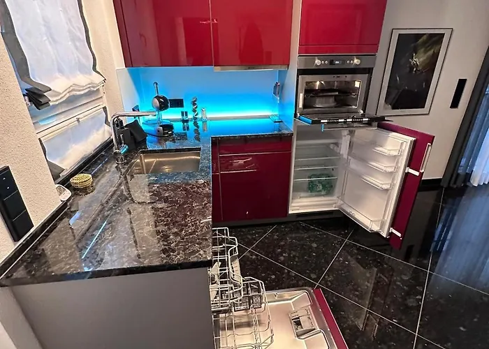 Appartamento Luxus Garten Maisonette Im Herz Von